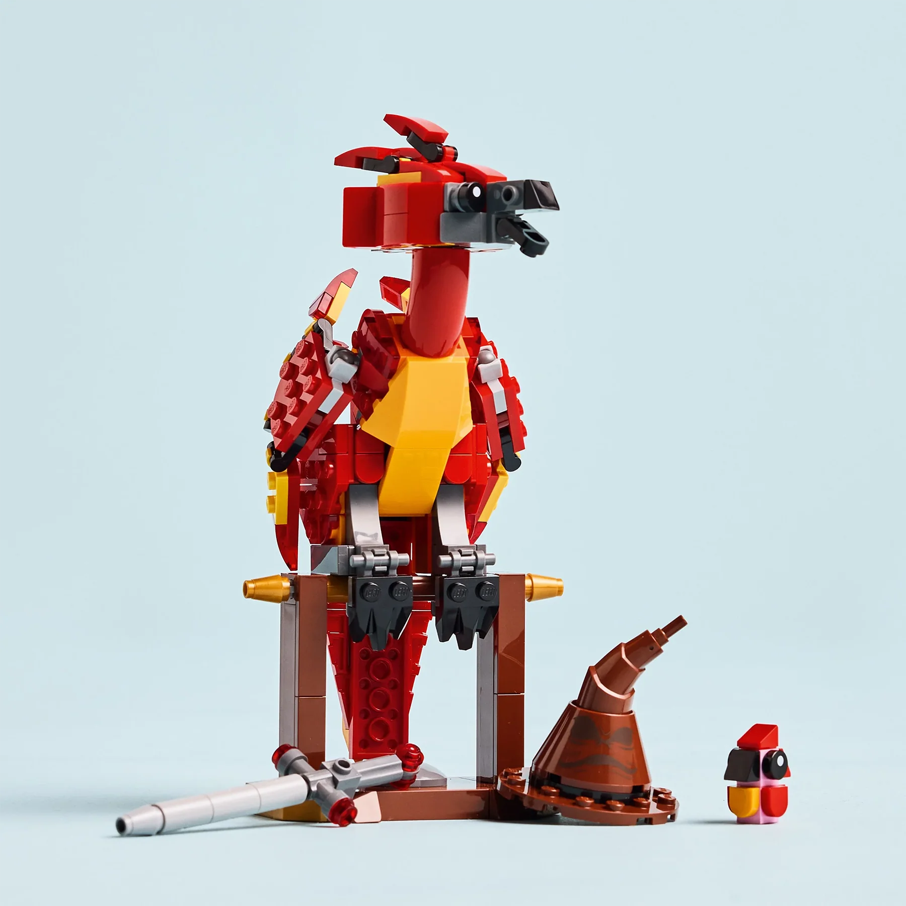 Fawkes - Dumbledore's Phoenix LEGO - Image 7