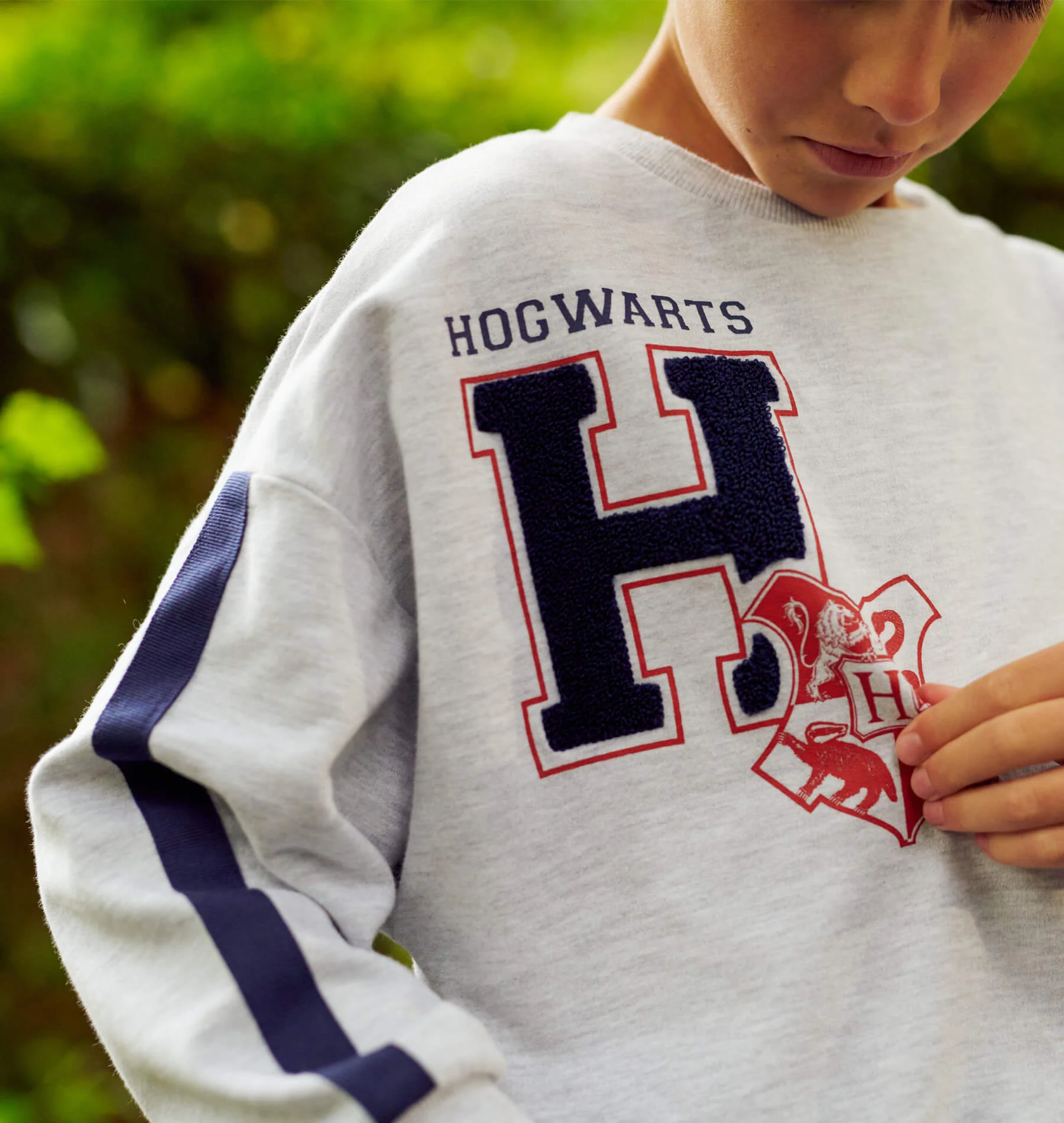 Kids Hogwarts Tracksuit - Image 9